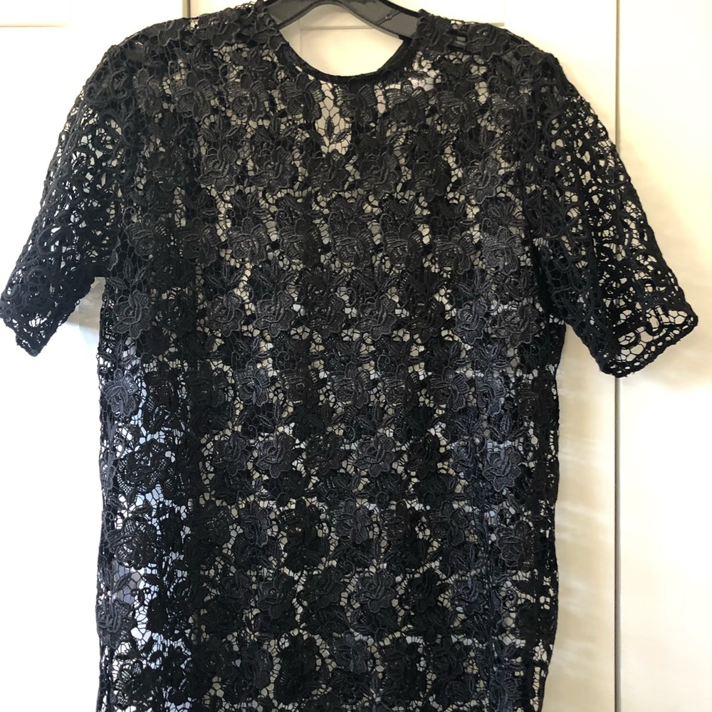 Stunning lace blouse!